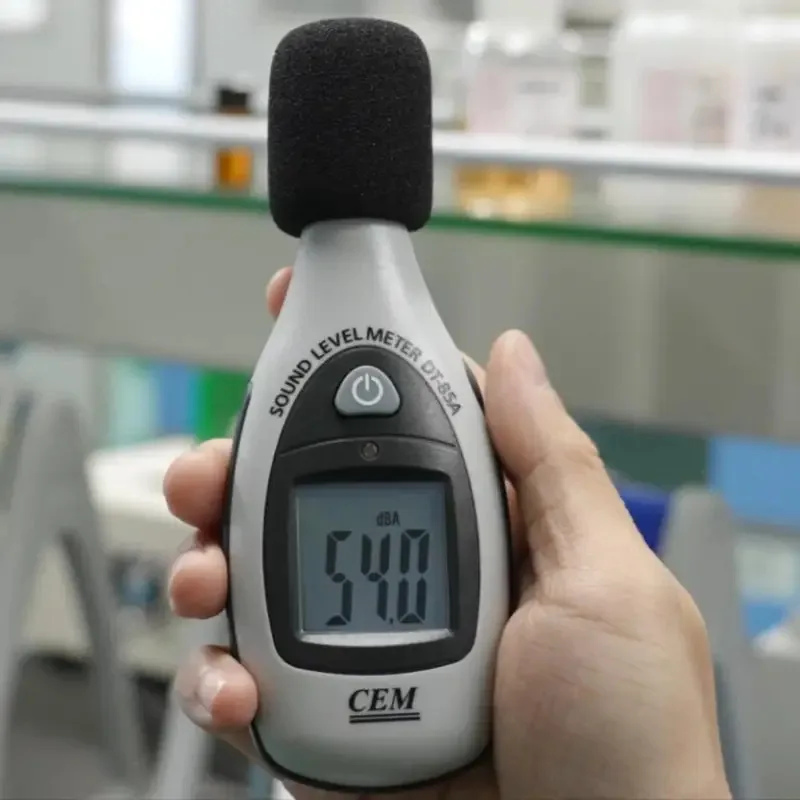 Фото CEM DT-85A Измеритель окружающей среды Измеритель децибел Цифровой измеритель уровня звука Портативный измеритель SPL 35 дБ ~ 130 дБ с ЖК-дисплеем №5