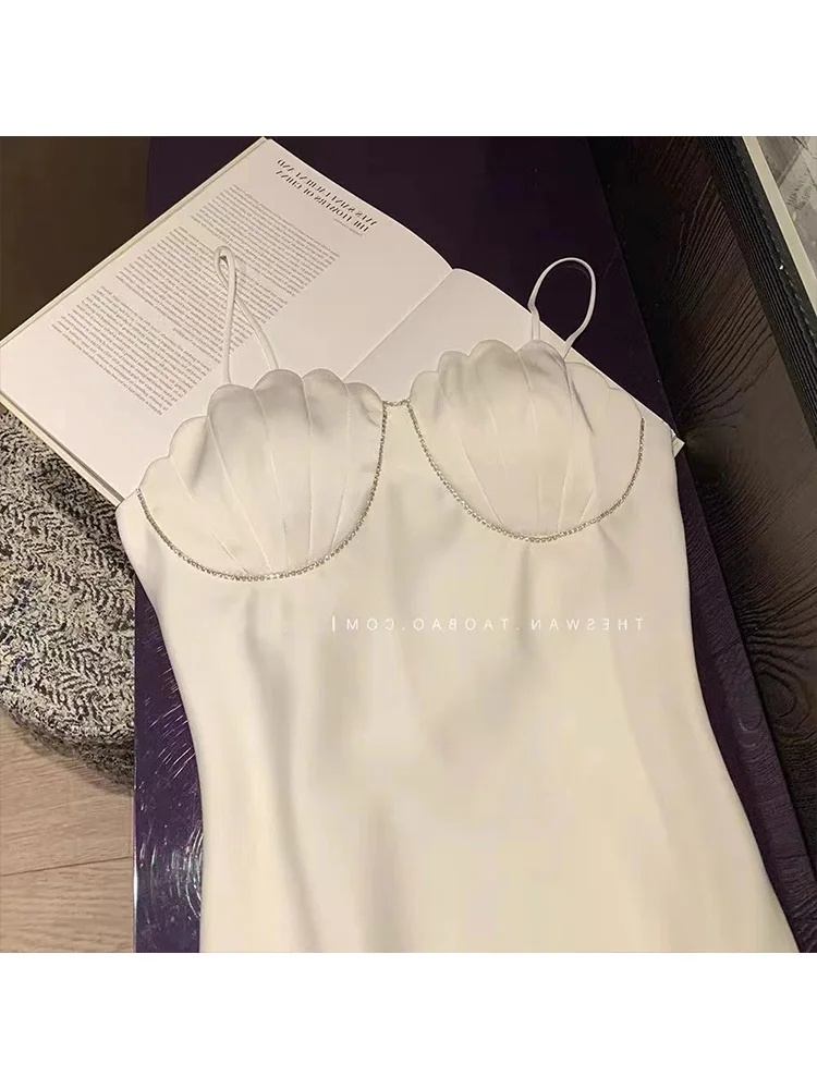 

Женское атласное платье на бретелях-спагетти, Длинное Элегантное облегающее платье с открытой спиной в винтажном стиле, лето 2022