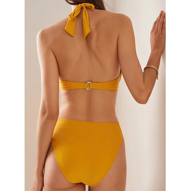 2023 однотонный желтый купальник с лямкой на шее женский сексуальный цельный