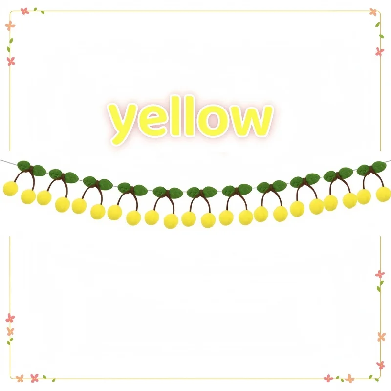 

Вишневые фетровые шарики для декора