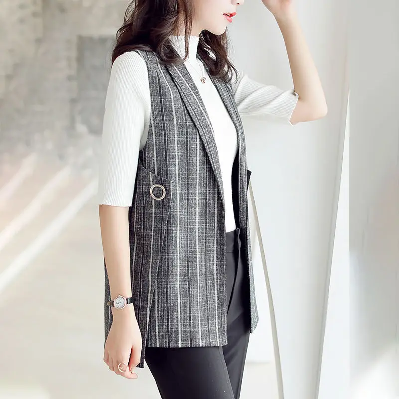 

Women 2022 Spring Autumn New Korean Plaid Waistcoat Female Loose Sleeveless Suit Vest Ladies Single Button Vest Jackets J145