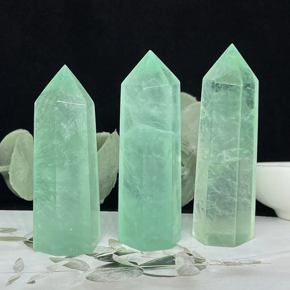 

Natural Green Fluorite Tower Room Decor Raw Healing Crystals point Stones Witchcraft Aquarium Home Decoration Festival DIY Gift