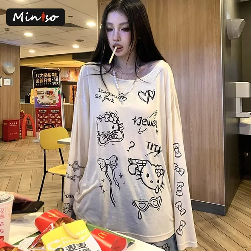 Футболка женская с мультяшным принтом Hello Kitty
