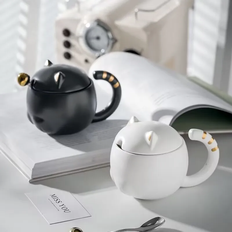 

Керамическая чашка с изображением кошки, креативная дизайнерская маленькая кружка с крышкой и ложкой, персонализированные подарочные круж...