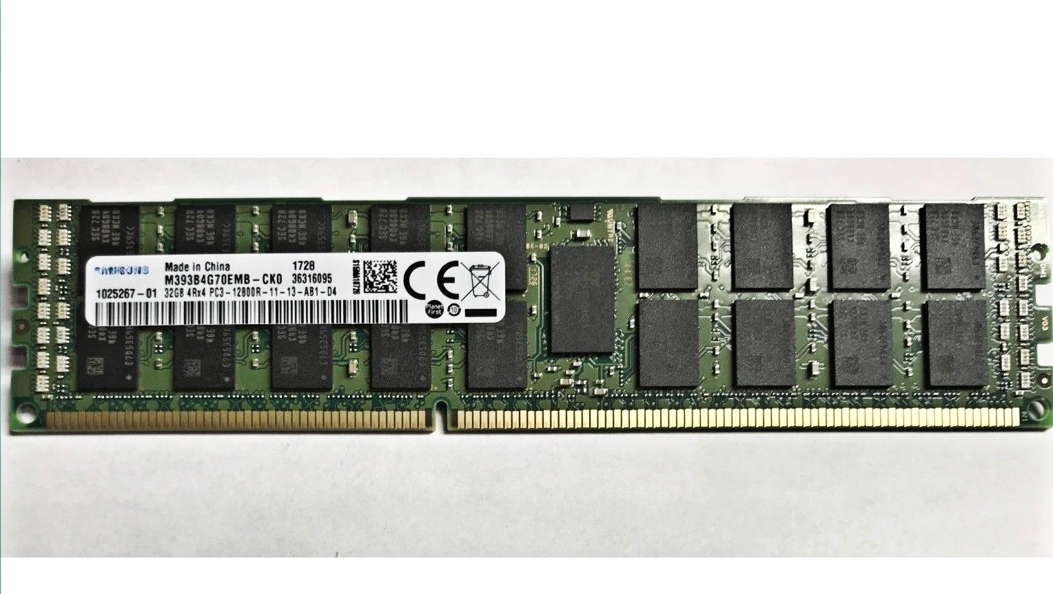 

RAM M386B4G70DM0-YK0 32G 4RX4 PC3L-12800R server memory 1600 REG