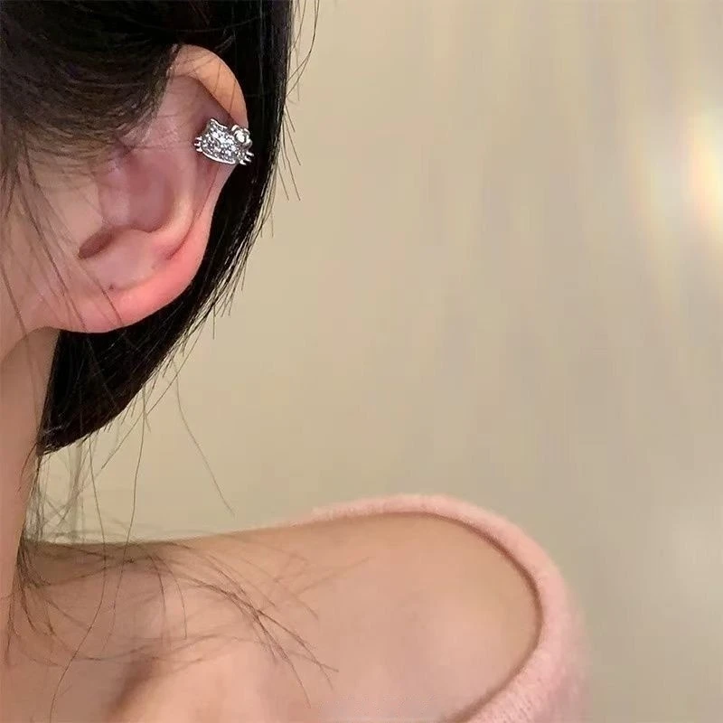 Sweet Cool Kit Cat Flash Zirconium Ear Bone Stud Piercing Studs Женские легкие роскошные элегантные серьги High