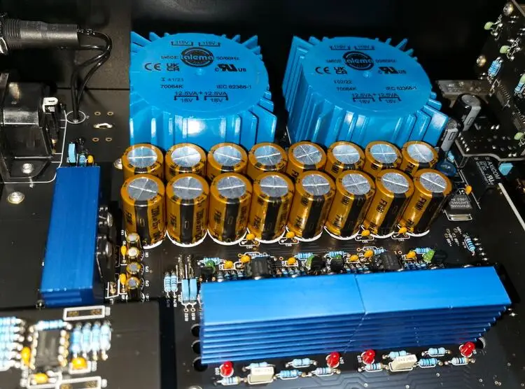 Точный сбалансированный усилитель для наушников HPA-A550