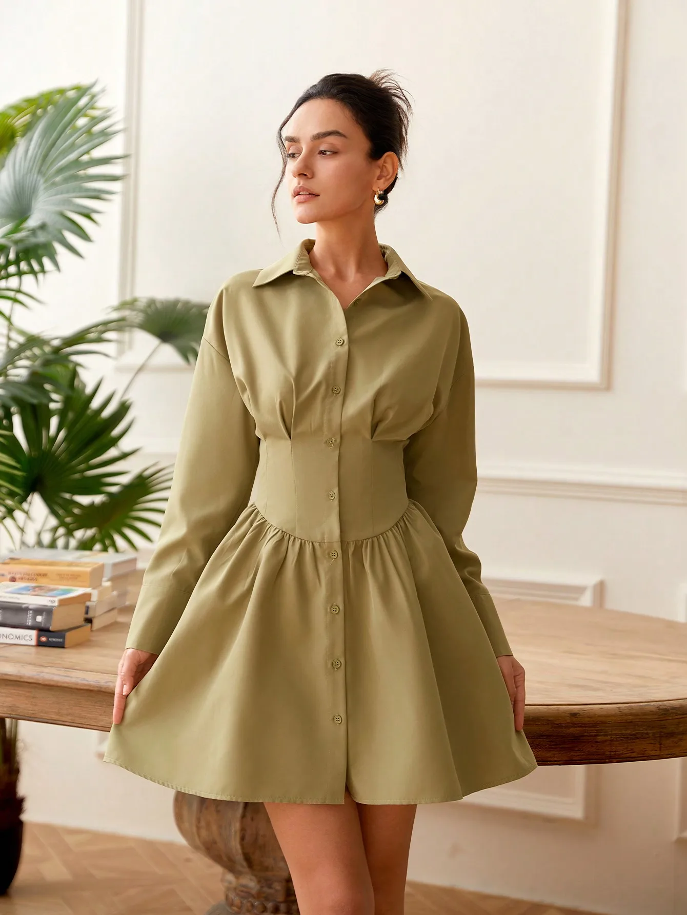 Плиссированное платье AEL Lady с пышными рукавами