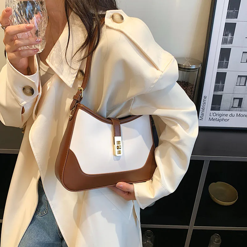 New Trend Saddle Shoulder Side Bags 2023 Summer Designer Trend Crossbody Bag Small PU Leather Fashion Handbags and Purses Solid