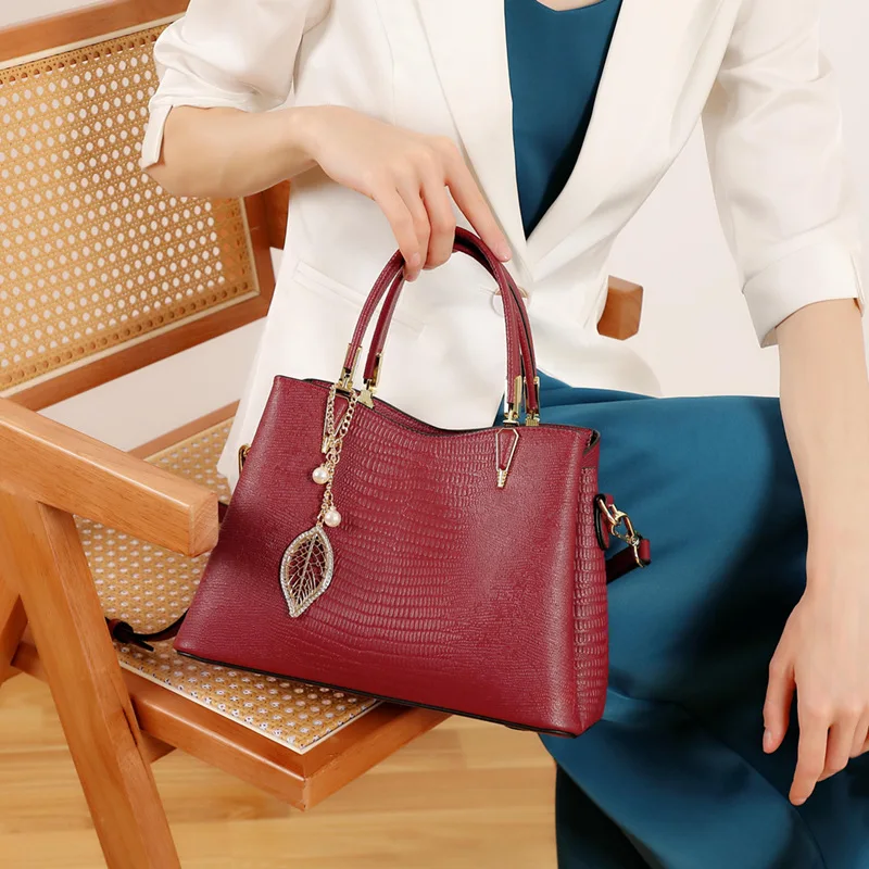 

luxury bags Women bag 2022 new hand-held handbag shoulder bag crossbody bag women's bag real leather mother's day gift