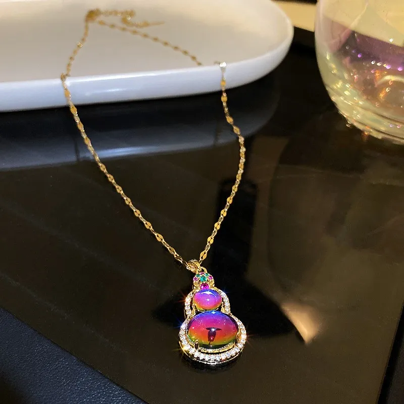 

Titanium Steel Purple Opal Pendants Color gradual Gourd Necklace For Women Temperament Personality Vintage Clavicle Chain