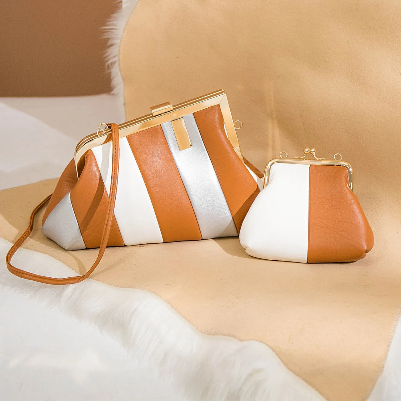 

Niche design high texture pink contrast color portable small square bag for women 2022 new fashion