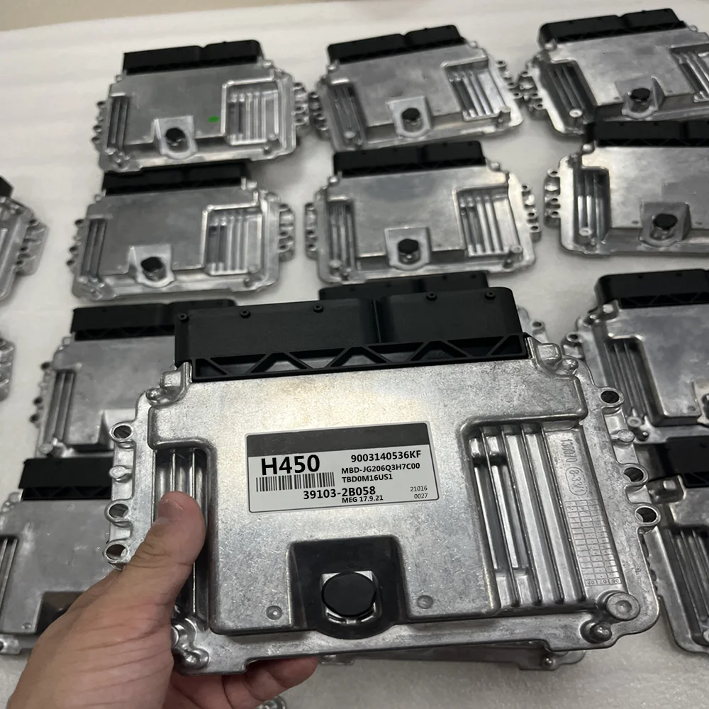 

Original Brand New 39103-2B058 H450 391032B058 ECU Car Engine Computer Board Electronic Control Unit MEG17.9.21 For KIA