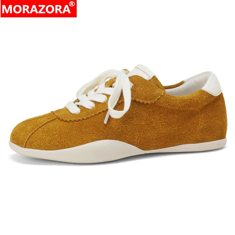 Фото Женские кроссовки MORAZORA Ins Fashion из коровьей замши, весенне-осенние повседневные кроссовки на шнуровке, женская обувь на плоской подошве №1