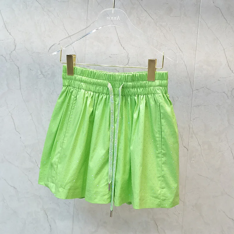 European Goods Summer New Heavy Hot Diamond Elastic Waist Casual Shorts 2023 Summer New Fashion Sweet Elegant Shorts for Women