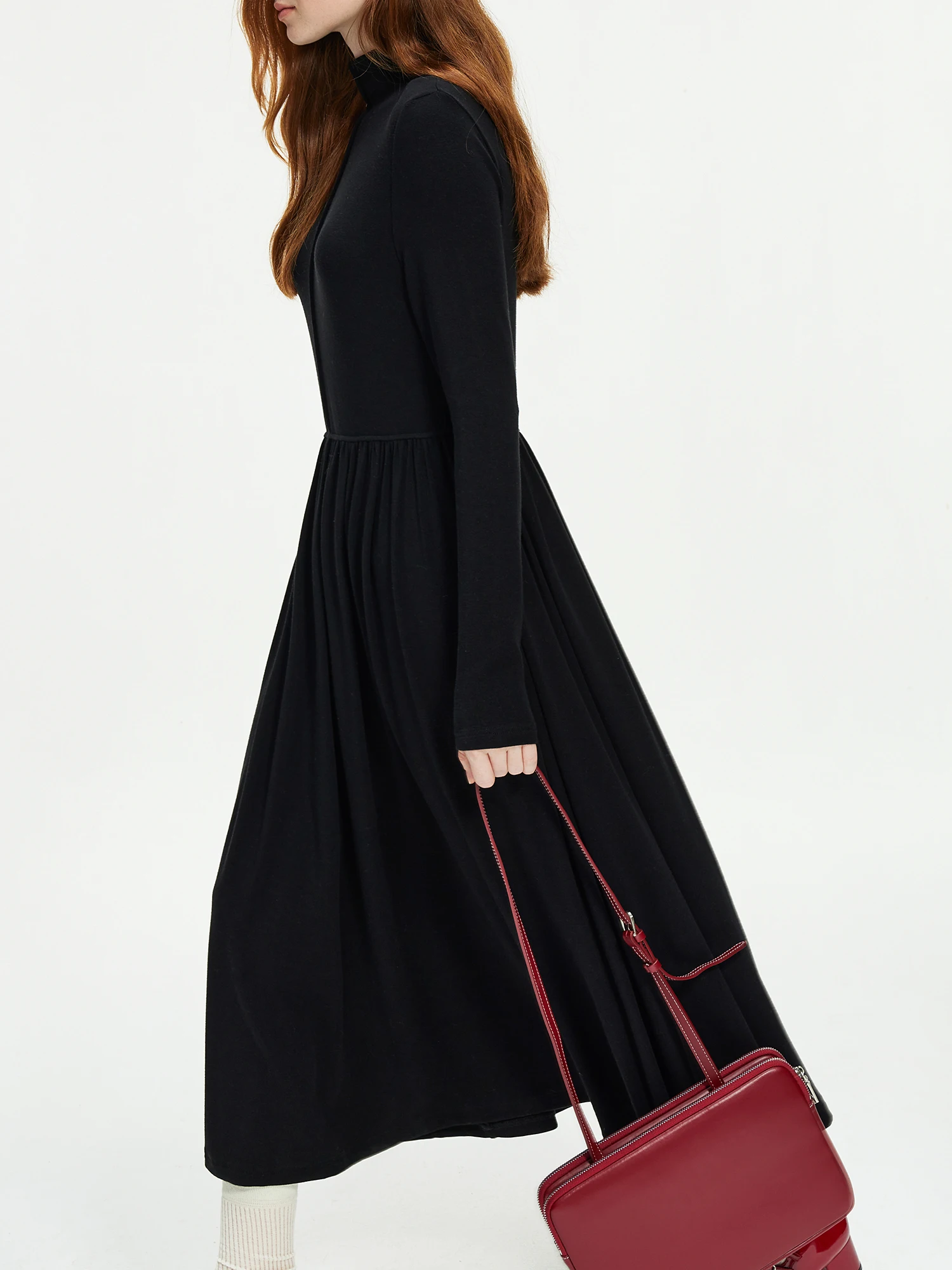 Женское черное вязаное платье FSLE с ложным воротником Зимние Теплые