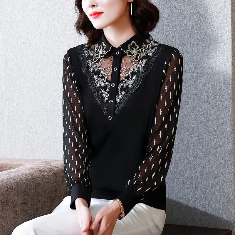 

#1725 Lace Retro Woman Blouse Hollow Out Black Elegant Women Shirt Blouse Embroidery Print Pullover Long Sleeve Spring Autumn