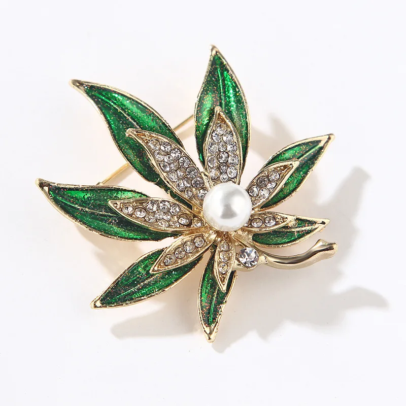 

High-end fashion drip oil enamel rhinestone double-layer three-dimensional maple leaf brooch pin clothing accessories