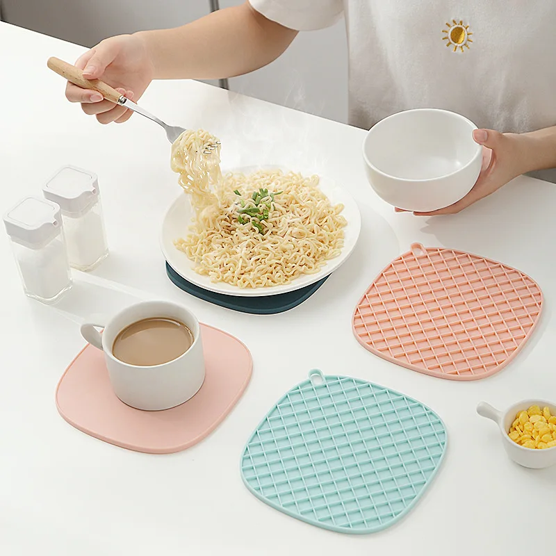 

Kitchen Nordic Style Non-slip Anti-scalding Heat Insulation Pad Can Be Hung Silicone Tea Coaster Table Placemat Pot Bowl Mat