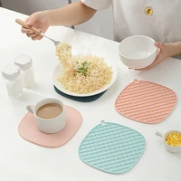 kitchen nordic style non slip anti scalding heat insulation pad can be hung silicone tea coaster table placemat pot bowl mat