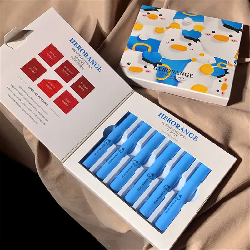 Губная помада матовая бархатная водостойкая стойкая антипригарная в чашке 6