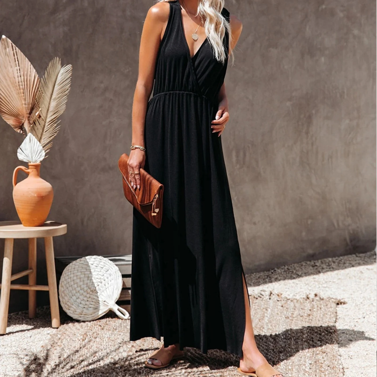 

Свободное платье с открытой спиной, праздничное пляжное платье с V-образным вырезом, Европейская мода, повседневное простое однотонное плат...