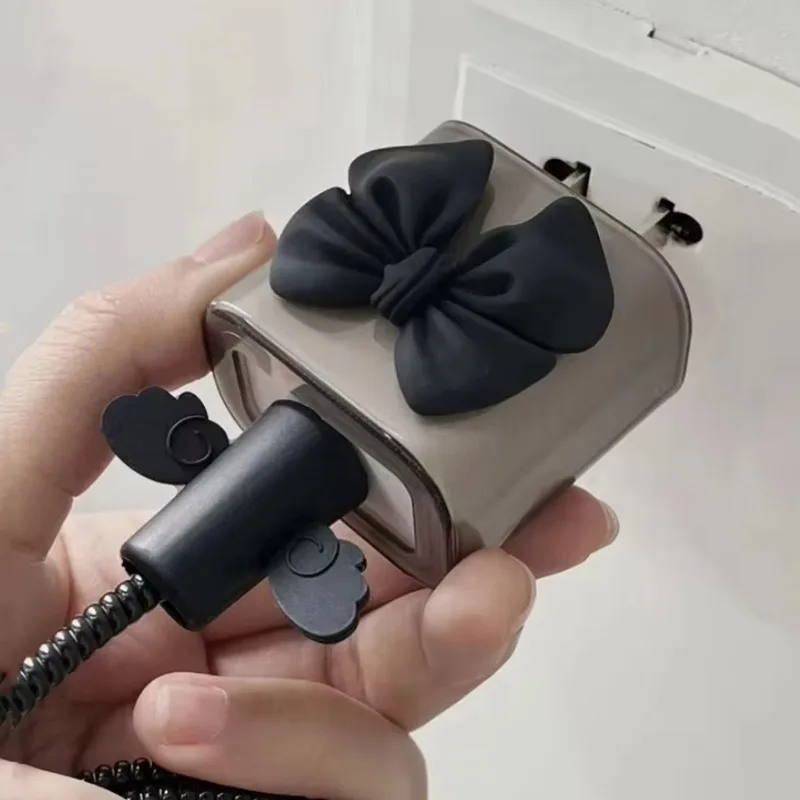Фото Black Love Bow 18 Вт/20 Вт USB-зарядное устройство, защитный чехол, защита кабеля для Apple iPhone 16 15, зарядный кабель, веревки для зарядного устройства для передачи данных №1