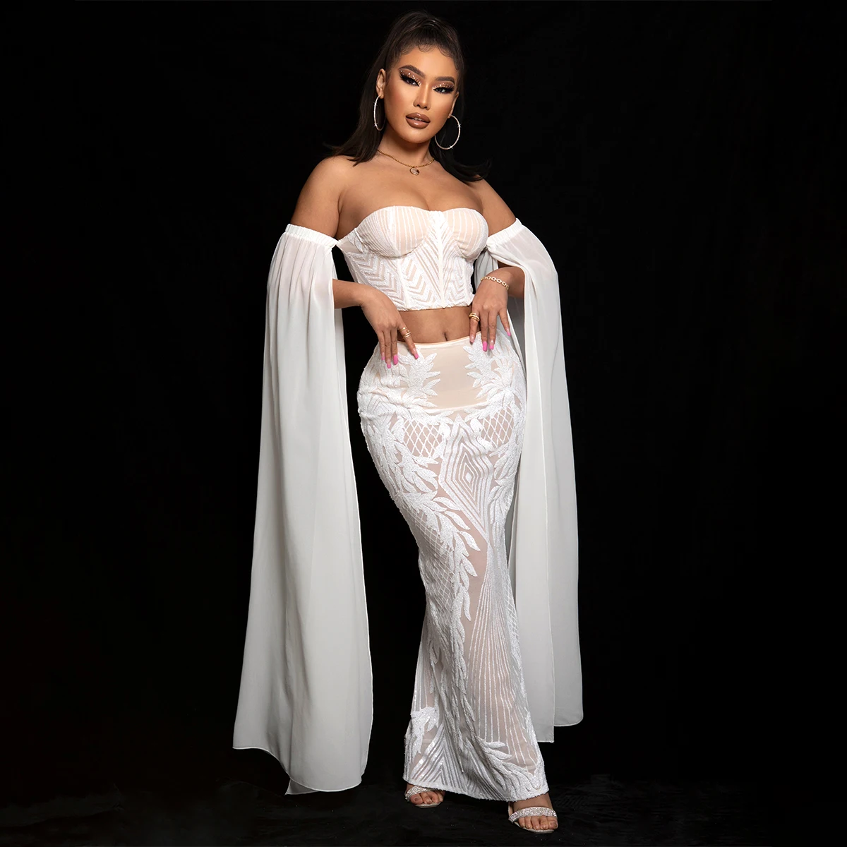 

EvaQueen Fashionable Sexy Word Shoulder Sequin Pattern Back Fork Set Super Immortal