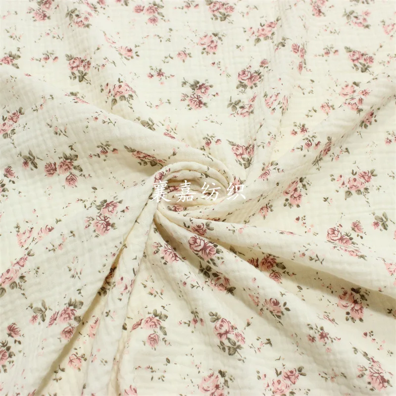 

100% x 180 см хлопок двойная марля хлопок креп Ретро Маленькая Цветочная детская одежда пижамная ткань г/м