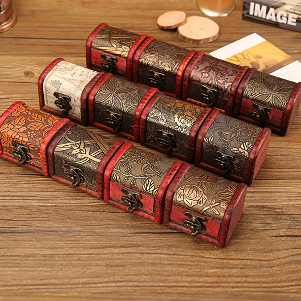 

Useful Ring Case European Jewelry Box Multifunctional Vintage Desktop Wooden Jewelry Box with Lock Dustproof
