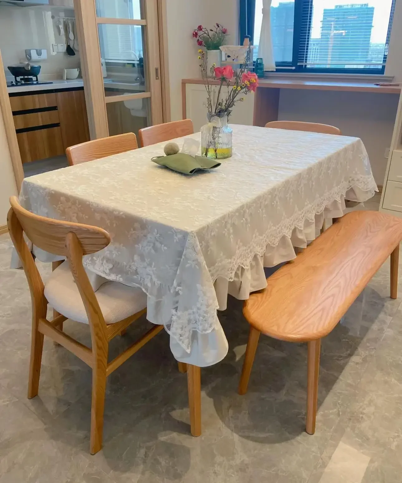 София винтажная geborduurd kantalimлееed Elegant Europees rustiek bloementafeldecoratie Bloemen satijnenndarkleed