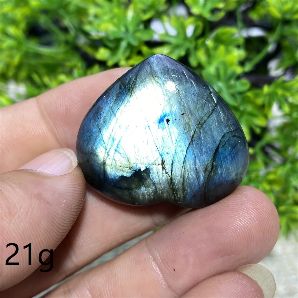 

Синий серде shaped лабрадорит пальмовый камень