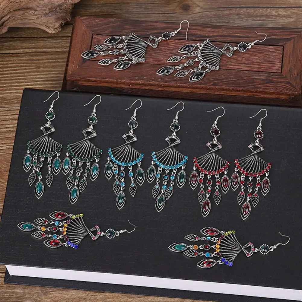 

Attractive Hook Earrings Ethnic Style Geometric Drop Earrings Pendant Earrings 1 Pair