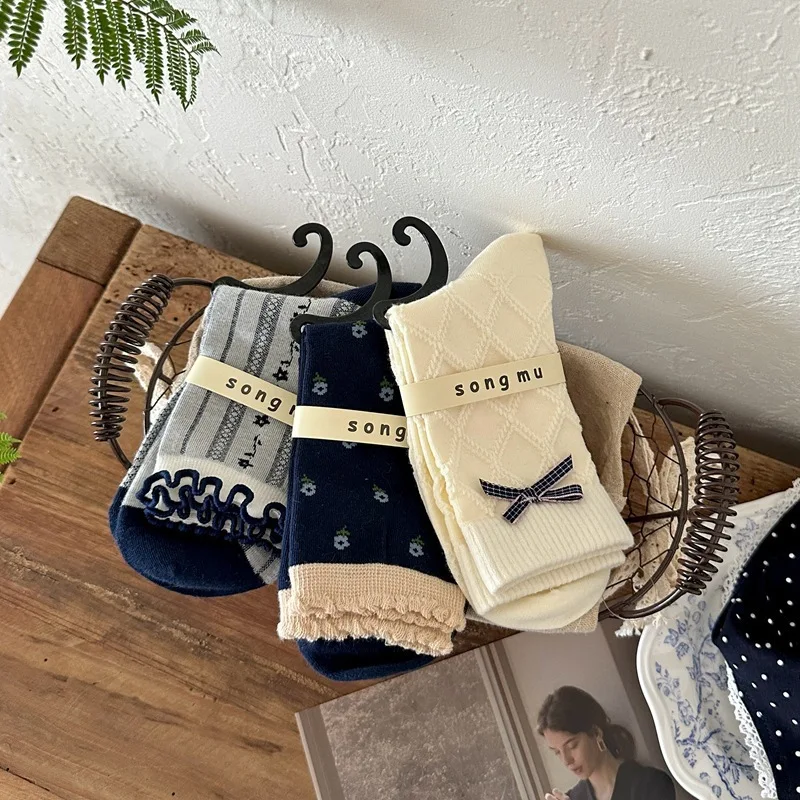 3 Pairs Causal Cute Light Vintage Navy Blue Bow Korean Socks Women's Mid-tube Sock Simple Comfortable Daily Commute Stocking (art.: 3920ca97d5838) - 3920ca97d5838