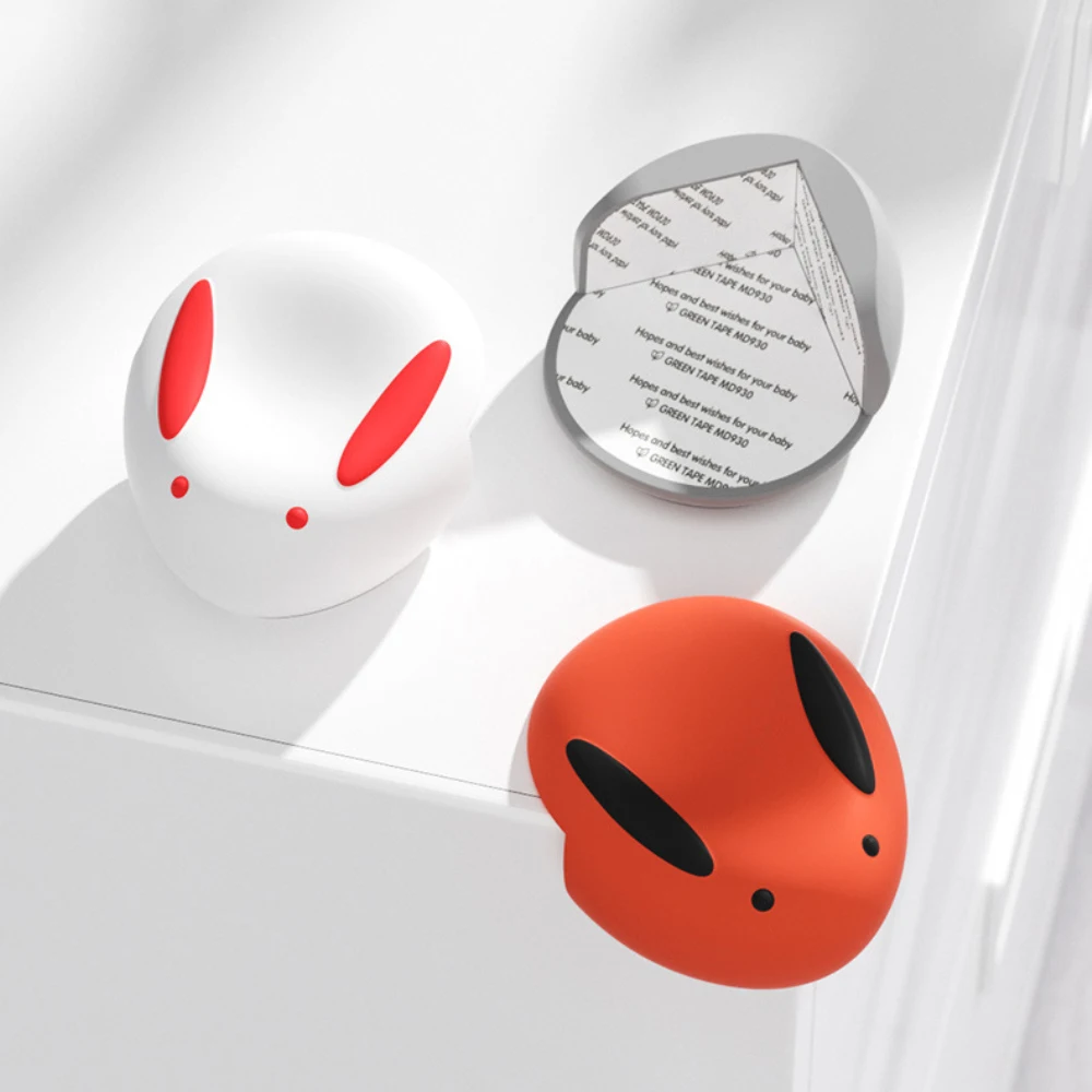 

1PC Cute Cartoon Baby Safety Furniture Corner Guards Soft Anti-collision Angle Baby Safety Silicone Table Desk Corner Protector