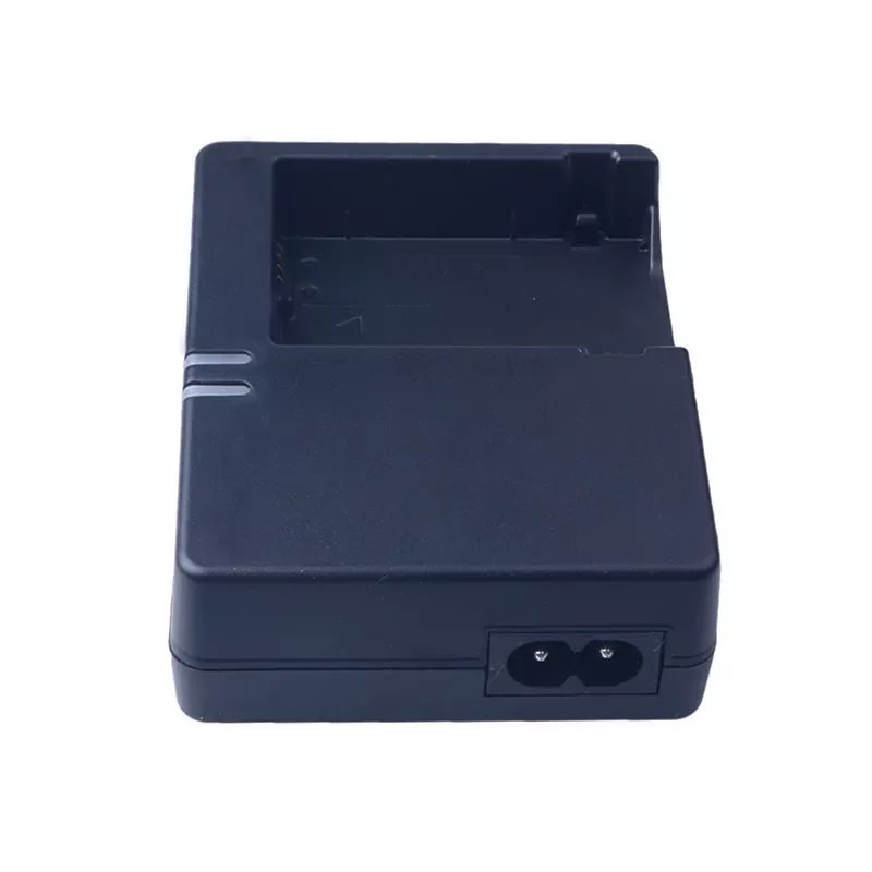 

Зарядное устройство для камеры Canon LC-E8 EOS 550D / 600D / 650D / 700D