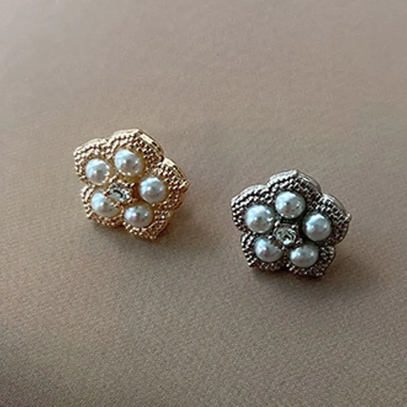 

Vintage Blouse Shirts Metal Pearl Buttons Flower Pearl Decorative Garment Cuff Replace Apparel Sewing Accessories Diy Craft 6pcs