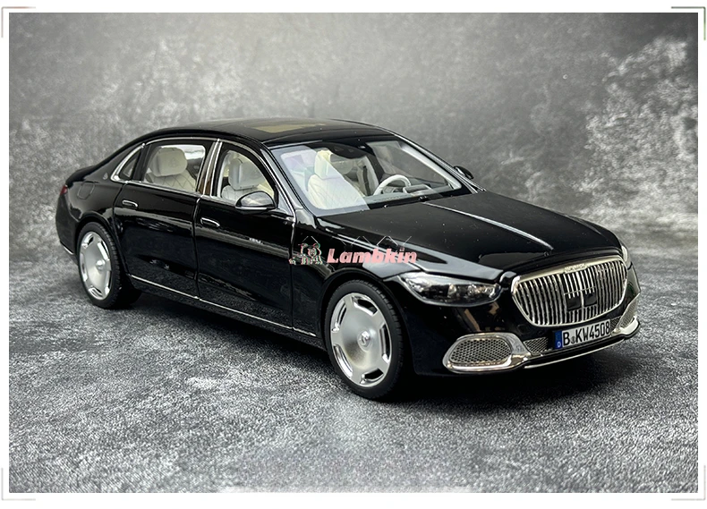 Модель автомобиля Norev Mercedes-Benz S680 Maybach W223 1:18