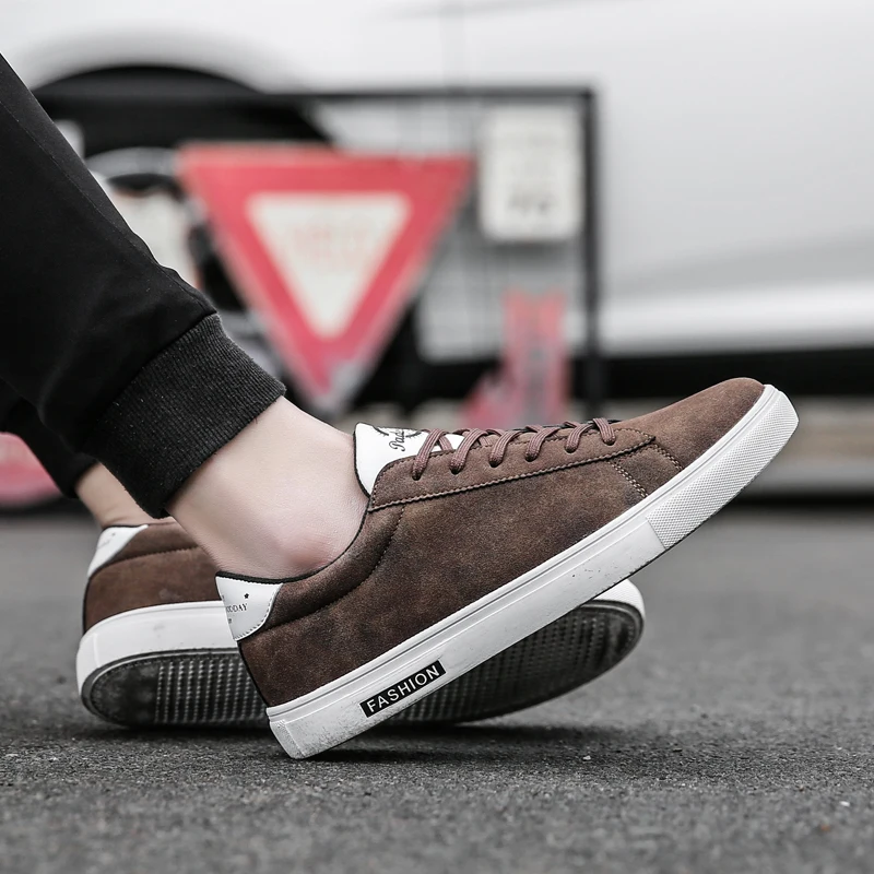 Brand Men's Classic Lightweight Skate Shoes Canvas Shoes Non-slip Sweat-absorbent Men's Sneakers Lace-up Business Travel Shoes