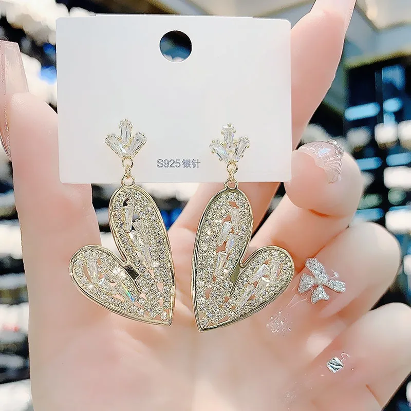 

Big Love Heart Dangle Drop Earrings Luxury Trending Jewelry Women 2023 Korean Fashion Elegant Hanging Accessories Free Shipping