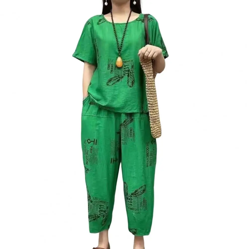

2 Pcs/Set Great Women Pajamas Set Quick Dry Mom Pants Set Crew Neck Casual Plus Size Mid-aged Women Set Pullover
