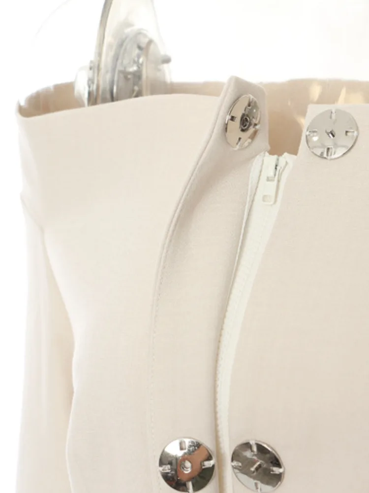 Женский блейзер с воротником-лодочкой на молнии