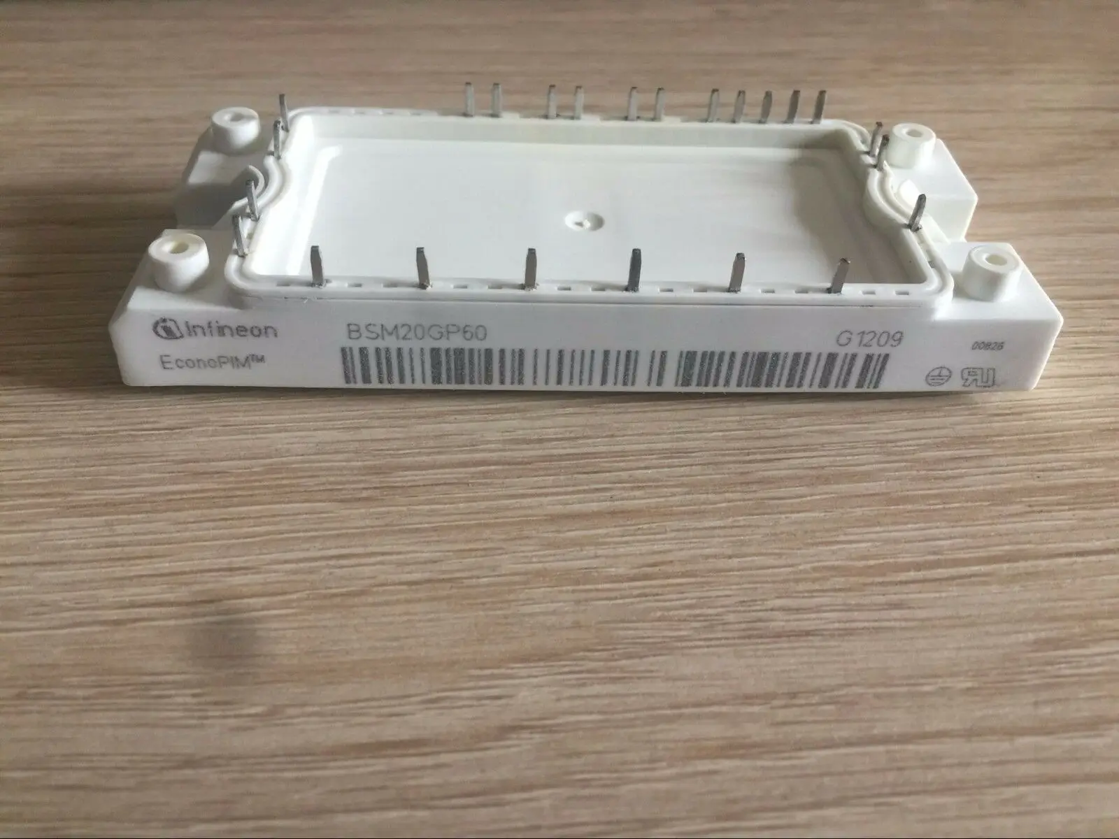 1 шт. новый модуль Infineon BSM20GP60 Eupec IGBT Бесплатная доставка # ast | Безопасность и защита