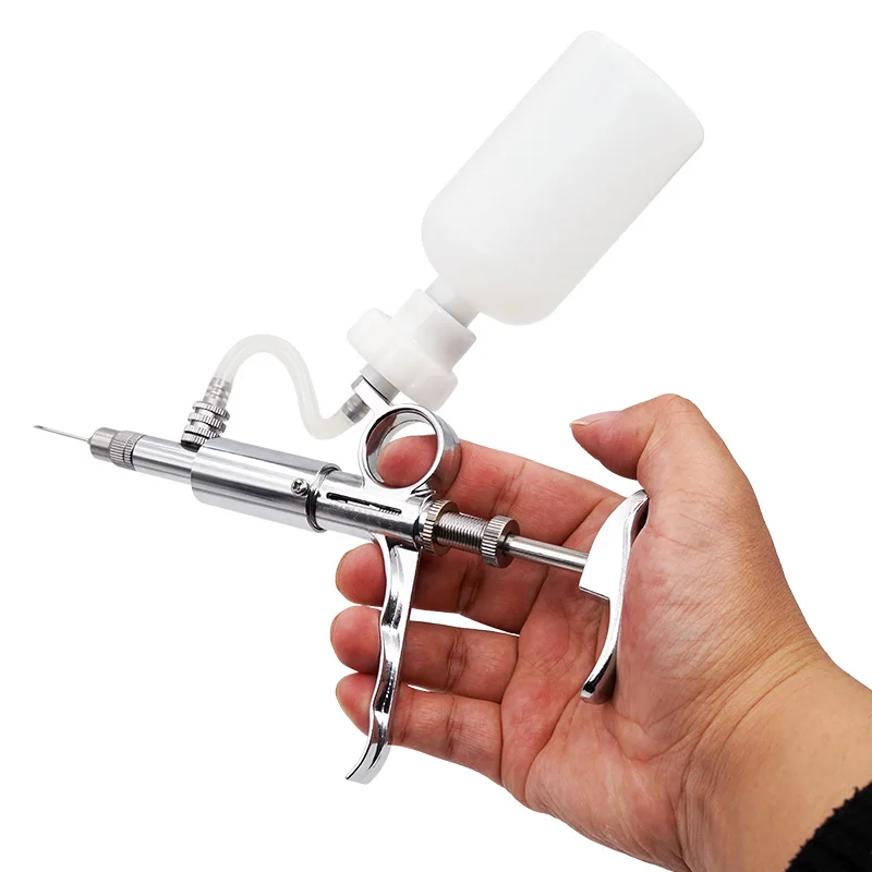 

Automatic Livestock Continuous Syringe 0.5~5ml Veterinary Equipment With Bottles Vaccination Metal Multifunction For Pig Cattle