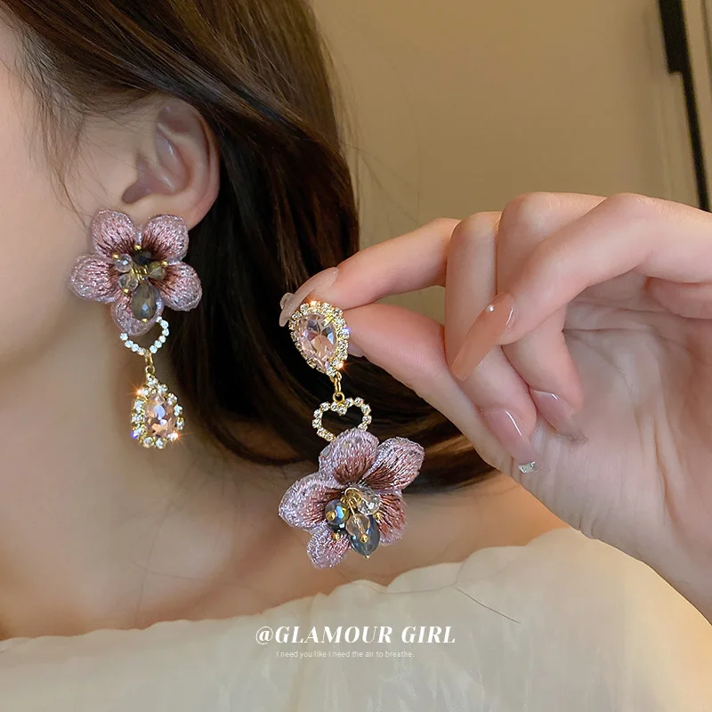 

Silver Needle Asymmetrical Diamond Drops Crystal Flower Earrings Korea Exaggerated High Sense Sweet