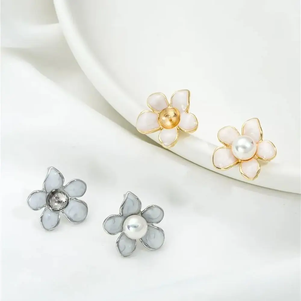 14-каратное золото маленькие цветочные серьги из бисера с капающим маслом и