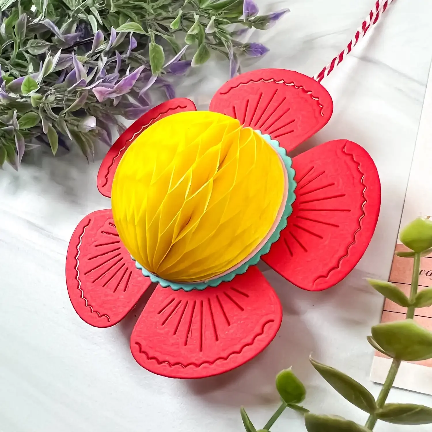 Новые поступления апреля сотовые шарики строительные украшения тиснение шаблон