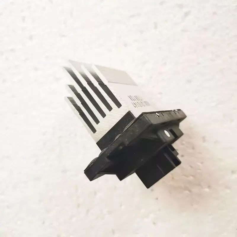 Резистор вентилятора кондиционера модуль управления скоростью для SAIC ROEWE i5 ei6 RX5 MG