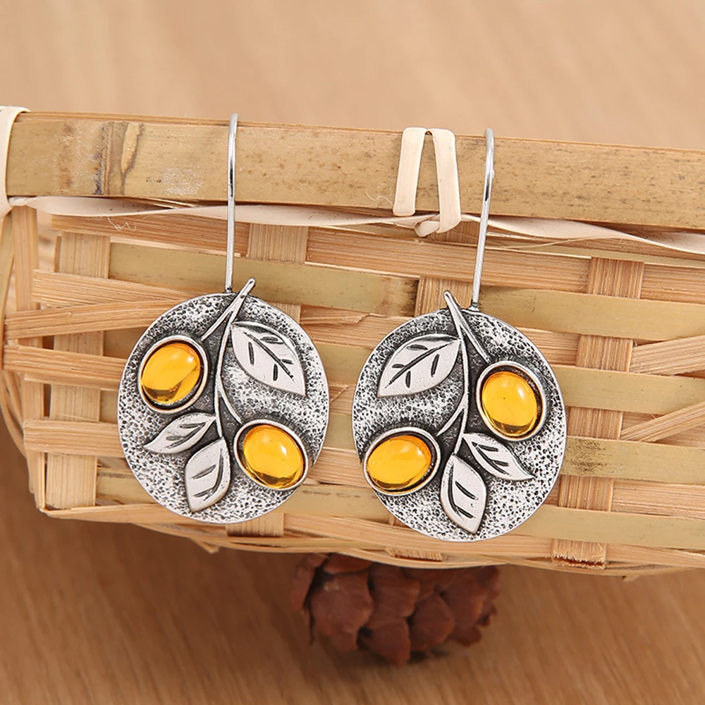 

Retro Antique Inlaid Orange Stone Flowers Earrings For Women Vintage Silver Color Round Dangle Earrings Ladies Ear Jewelry