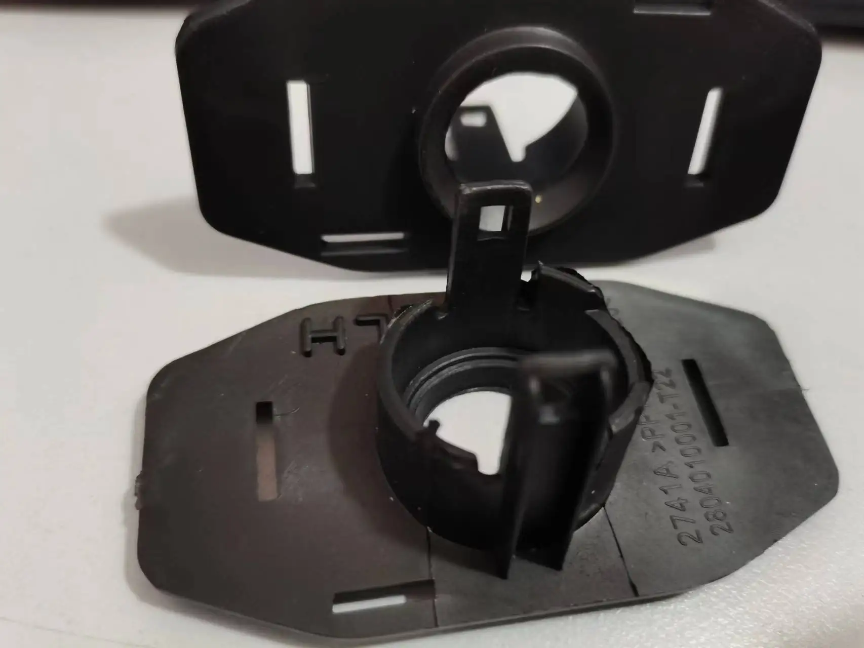 

1pc Radar bracket for Zotye Domy x5